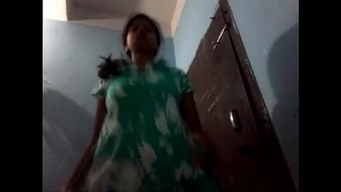 Hot Mallu teen changing her clothes