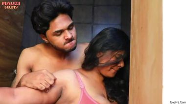 Desi girlfriends please horny guys with hot XXX sex in porn movie