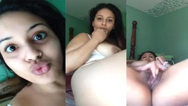 Alone Desi teen actively rubs her wet XXX peach in front of camera