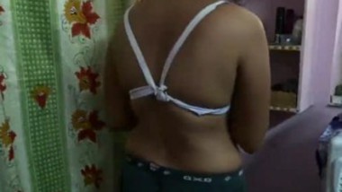 Desi housewife affair with dewar mms sex clip