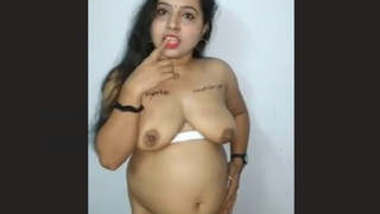 Sexy Bengali Bhabhi Nude Expose Part 2
