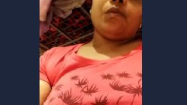 Beautiful bhabi show her boob selfie video