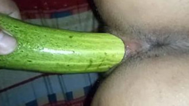 Fun with XXX cucumber is how guy prepares obedient Desi GF for sex