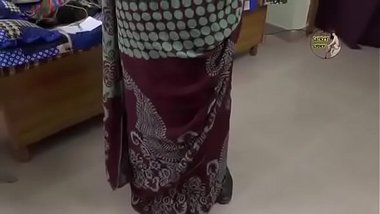 Indian bhabhi with tailor, in hindi audio