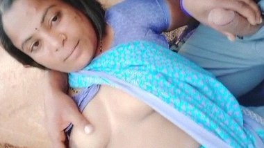 Bhabhi Dehati outdoor fondling Sex porn