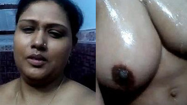 Housewife had porn fantasy about posing naked in shower for Indian boys