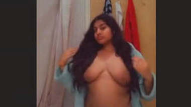 Horny Desi Girl Priya showing her Big Boobs Part 2