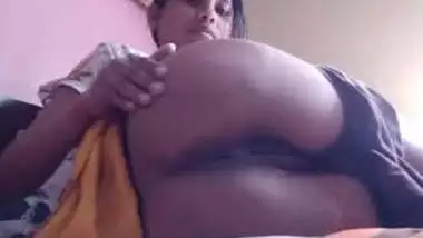 380px x 214px - Desi cute girl showing pussy and asshole part 2 indian tube porno