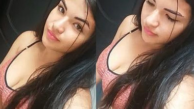Young Indian girl with sexy face gives herself XXX pleasure