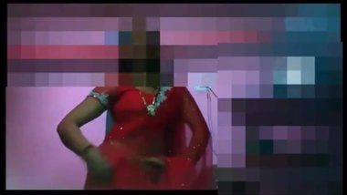 sexy tamil sister nude dance in home