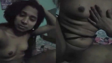 Lack of sex toys isn't a problem for Indian girl who uses fingers