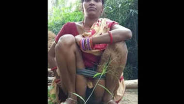 Odia Bhabhi Record Her Pissing Clip