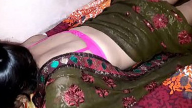 In this clip obedient Desi MILF has sex with man in XXX doggystyle