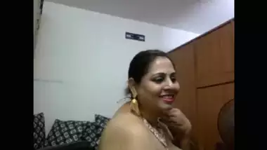 Xnxx Viond - Webcam aunty changing indian tube porno