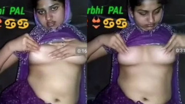 Boobs flashing is good but it doesn't turn Indian wench into a pornstar