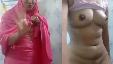Unsatisfied horny Muslim girl striptease selfie