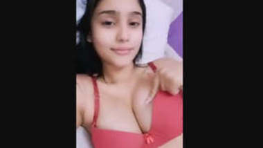 Nri girl showing nude for bf