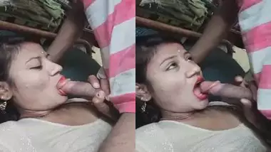 Sakasee Vidoe - Desi lovers blowjob sex on cam for first time indian tube porno