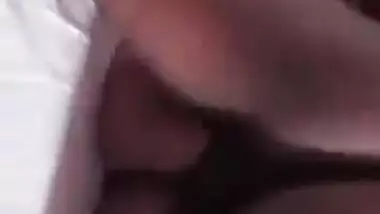 Sri Lankan Wife Threesome video2porn2
