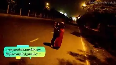 Hot Desi Slut Fucked In Middle Of Road