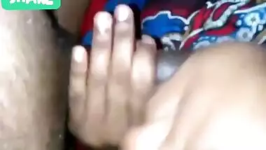 Desi Tamil girl sucking dick (new)Full clip