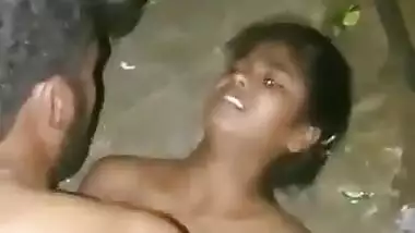Desi Randi Girl Fucking With Moaning