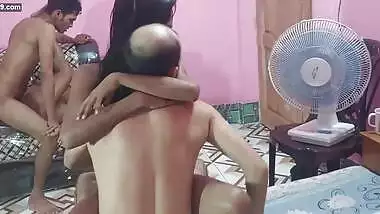 Double Couples fucks Gorgeous bengali whore Deshi Sex