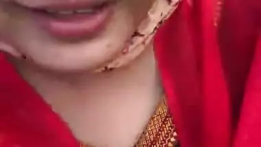 Desi Girl Blowjob in park and Car outdoor