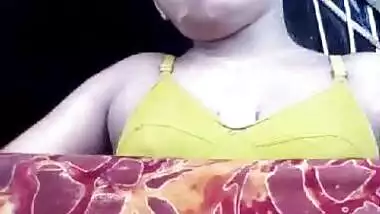 Cute Desi Village girl Showing her Boobs and Pussy