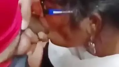 Indian Girl sucking Boos Dick