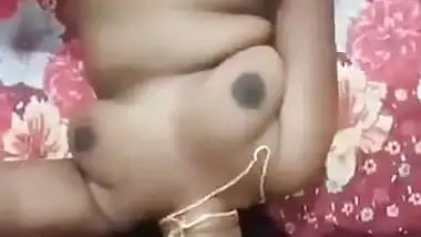 Tamil Bhabhi Sucking Boyfriend Cock