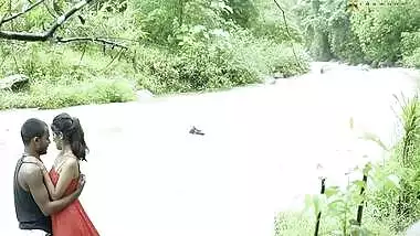Desi Girl Sex In River Full Outdoor Threesome