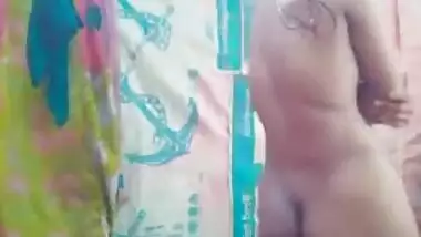 Bangladeshi village girl nude bathing video