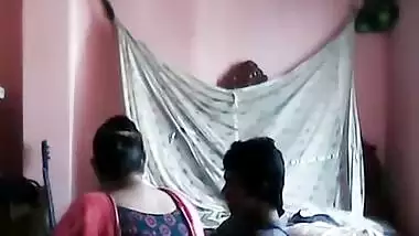 Desi Aunty Fucked By A Young Guy