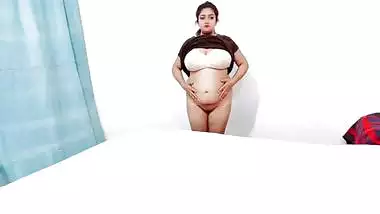 Big Butt Indian Girl Masturbation