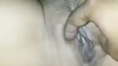 Rubbery boobs and pussy of Indian aunty