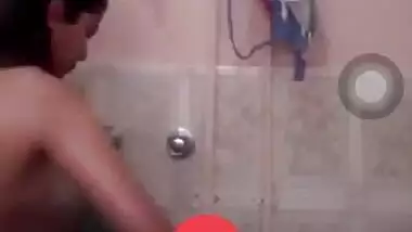 Cute Indian Girl Bathing Video cal