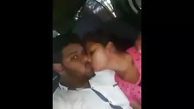 Goan babe sucking BF cock in car