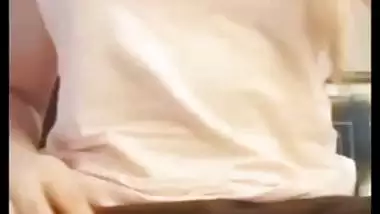 Brown haired sexy mall fingering pussy for fans
