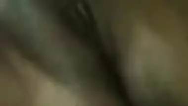 Provoking Desi mom with pierced nostril parades fat cunt close-up