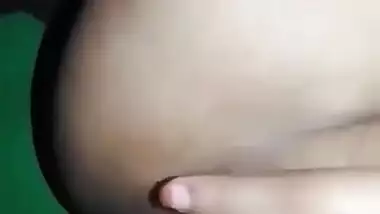 Beautiful Desi Girl Fingering