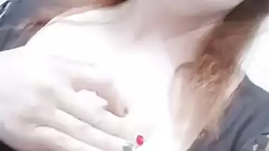 Paki Wife Showing Milky Boobs