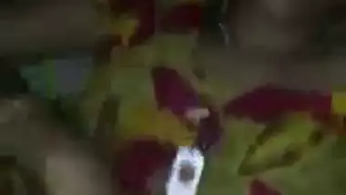 Desi maid sucking 10-pounder and then having sex with abode owner
