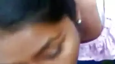 Nagpur college girl Munni sucking her senior dick in open part 1