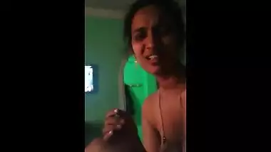 Mallu house wife Purva’s home porn video