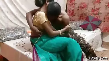 Today Exclusive- Desi Bhabhi Blowjob And Hard Fucked By Hubby