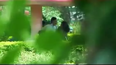 jharkhand girl blowjob in park