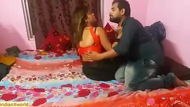 Indian paying guest fucks hot sexy madam at her home! clear hindi audio