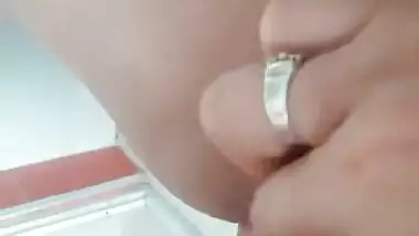 Beautiful Babe Fingering Her Pussy