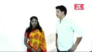 Indian sexy bhabhi enjoy sex with devar caught in cam